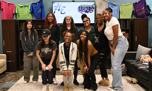 Students in the RSVP Center.